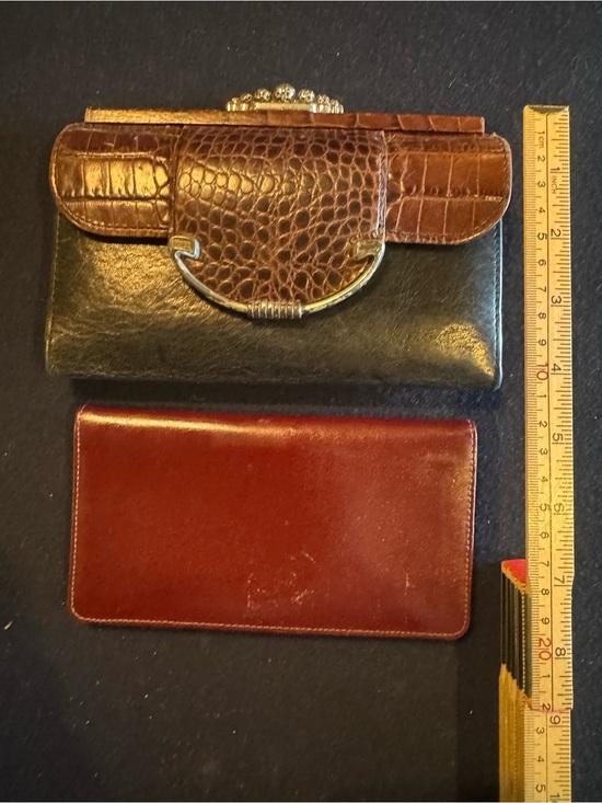 Brighton Handbags - Brighton Golf Two-Tone Brown and Black Leather Wallet Set